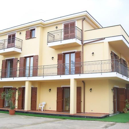 Villa Giannina มัสซาลูเบรนเซ ภายนอก รูปภาพ