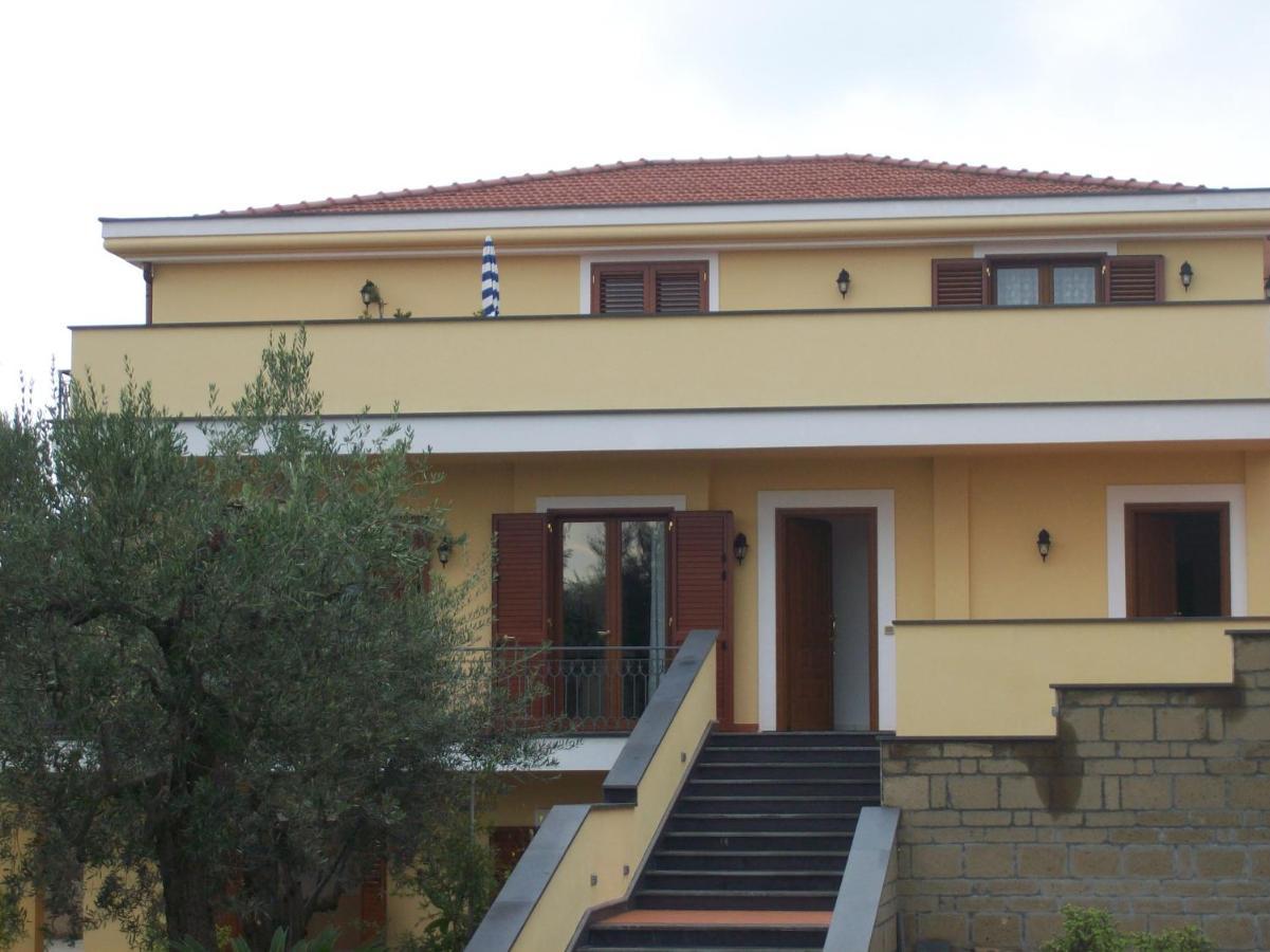 Villa Giannina มัสซาลูเบรนเซ ภายนอก รูปภาพ