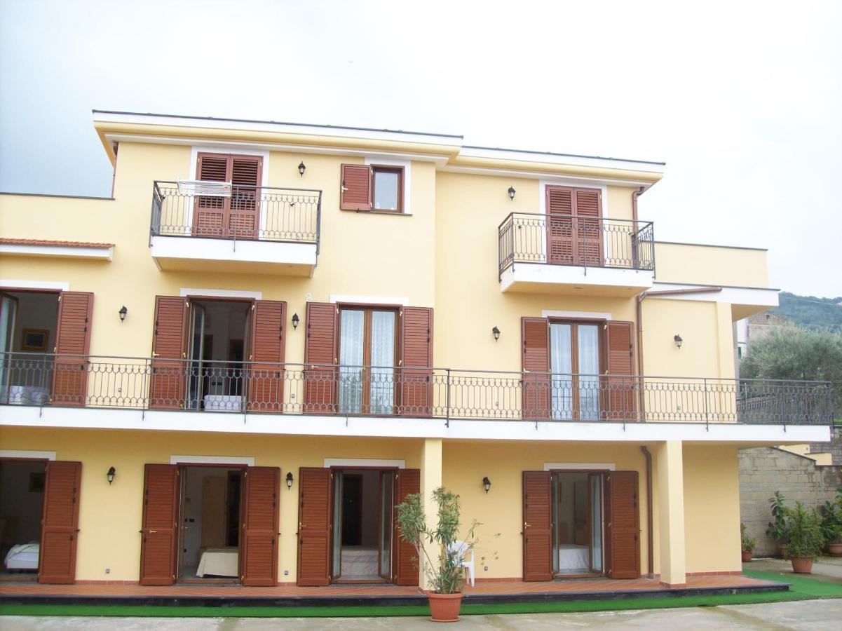 Villa Giannina มัสซาลูเบรนเซ ภายนอก รูปภาพ